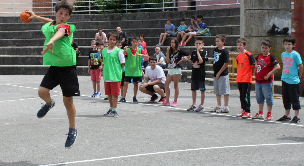 336 2015 I Torneo de Street Handball Urnieta5